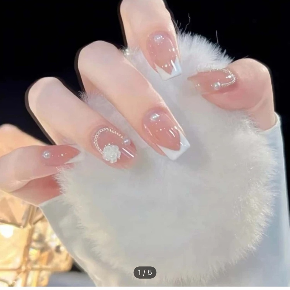 Nail Bundle - Picture 3 of 8